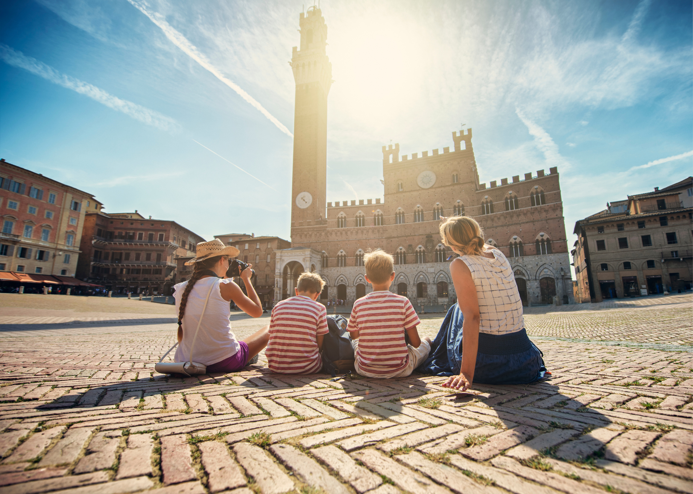 Family sightseeing Siena, Italy